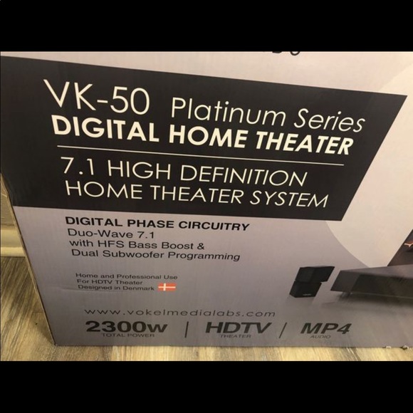 Home Theater system - Picture 2 of 3